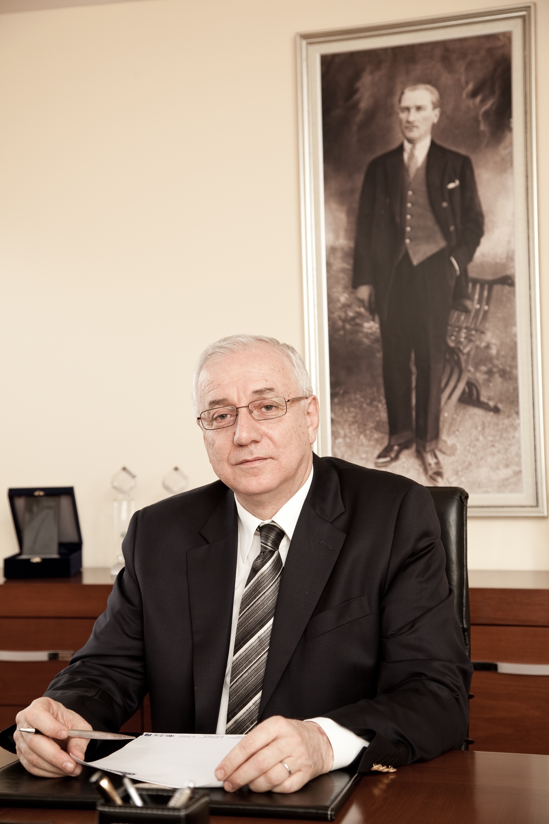 Dursun Gürsoy